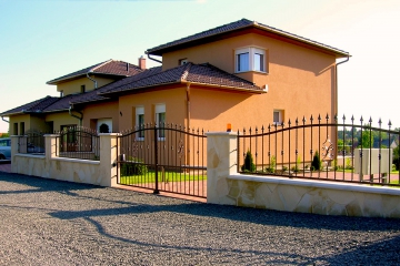 Ikerház, Hosszúhetény 2009